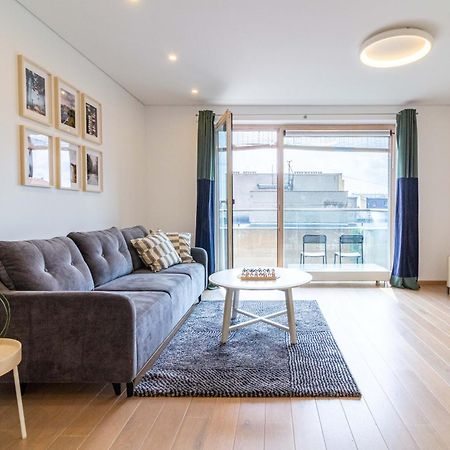 Cohost I Sunny Center Apt, Covered Parking, Balcony & Self Check-In Kaunas Exteriör bild