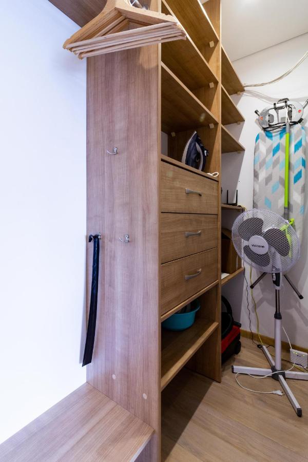 Cohost I Sunny Center Apt, Covered Parking, Balcony & Self Check-In Kaunas Exteriör bild
