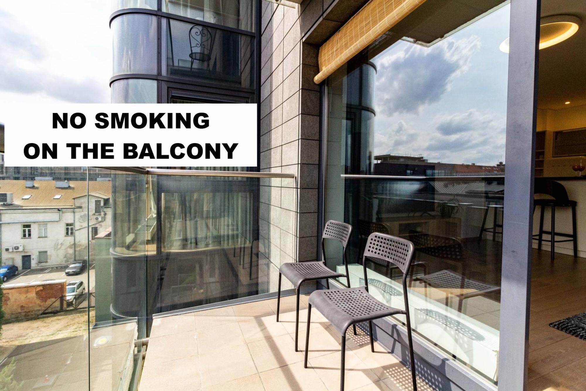 Cohost I Sunny Center Apt, Covered Parking, Balcony & Self Check-In Kaunas Exteriör bild